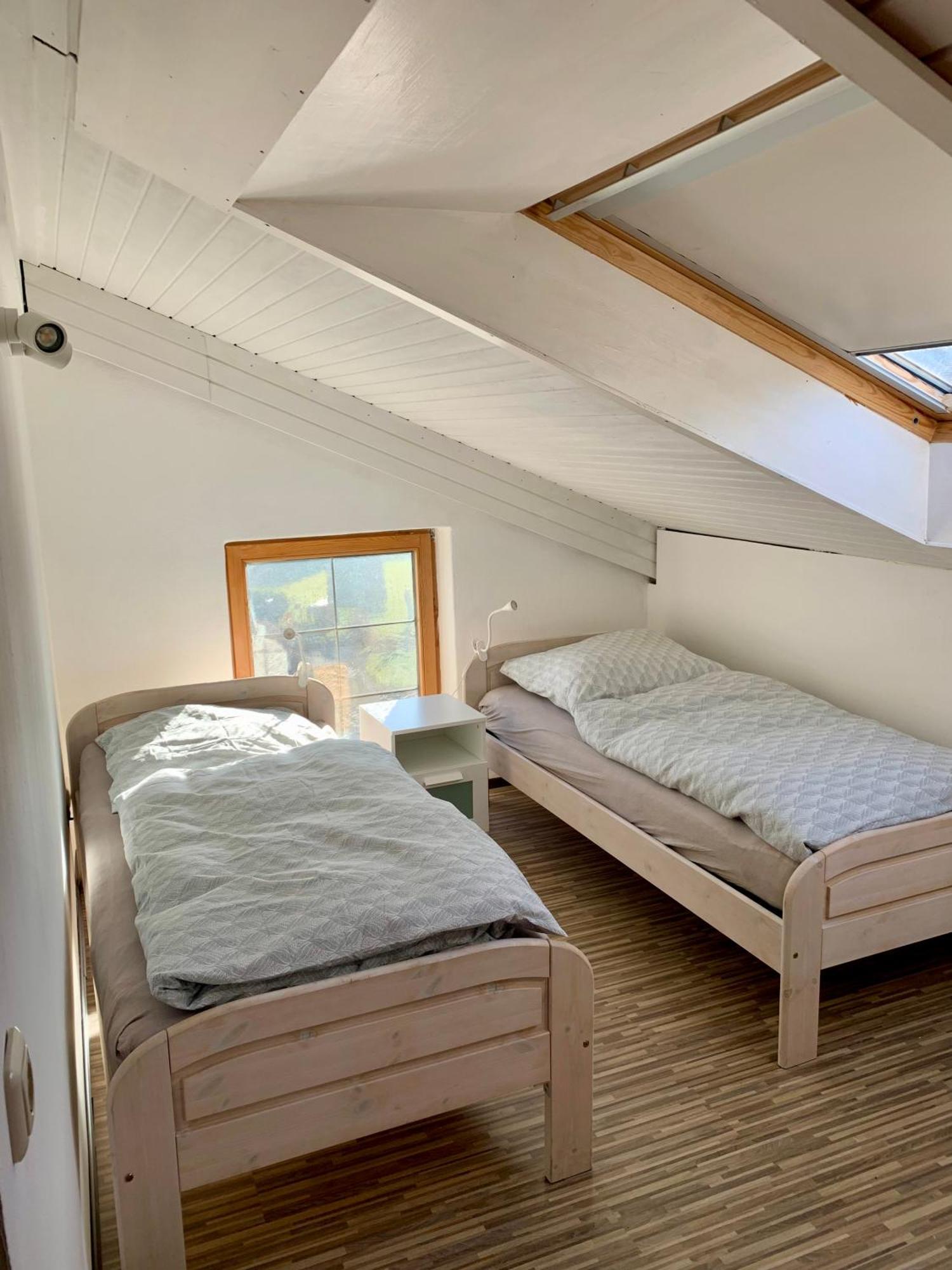 Kleines Reihenhaus Im Chiemgau Apartment Siegsdorf Luaran gambar